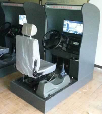 款版汽車駕駛模擬器